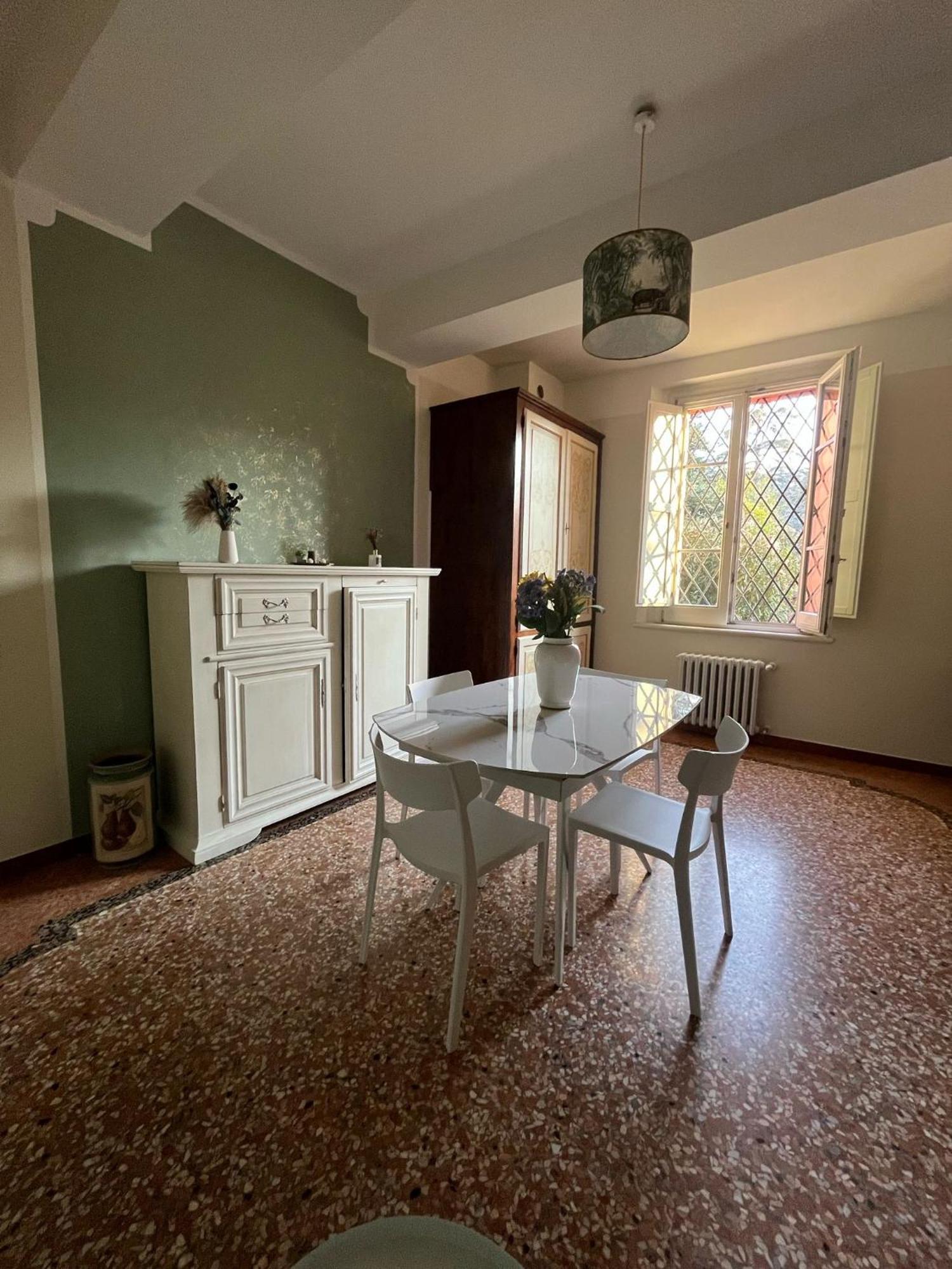 Saragozza Flat & Secret Garden Apartment Bologna Ngoại thất bức ảnh