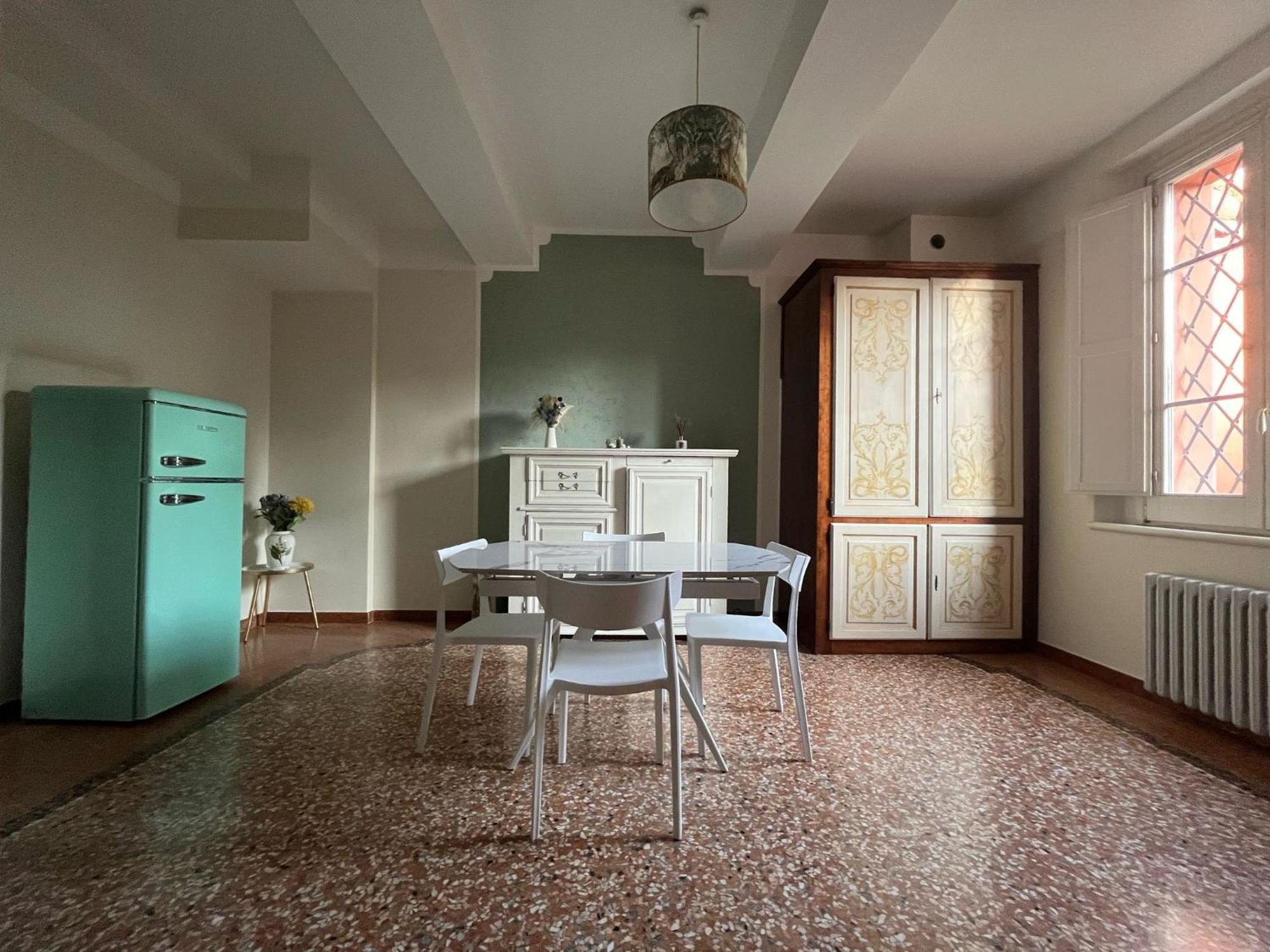 Saragozza Flat & Secret Garden Apartment Bologna Ngoại thất bức ảnh